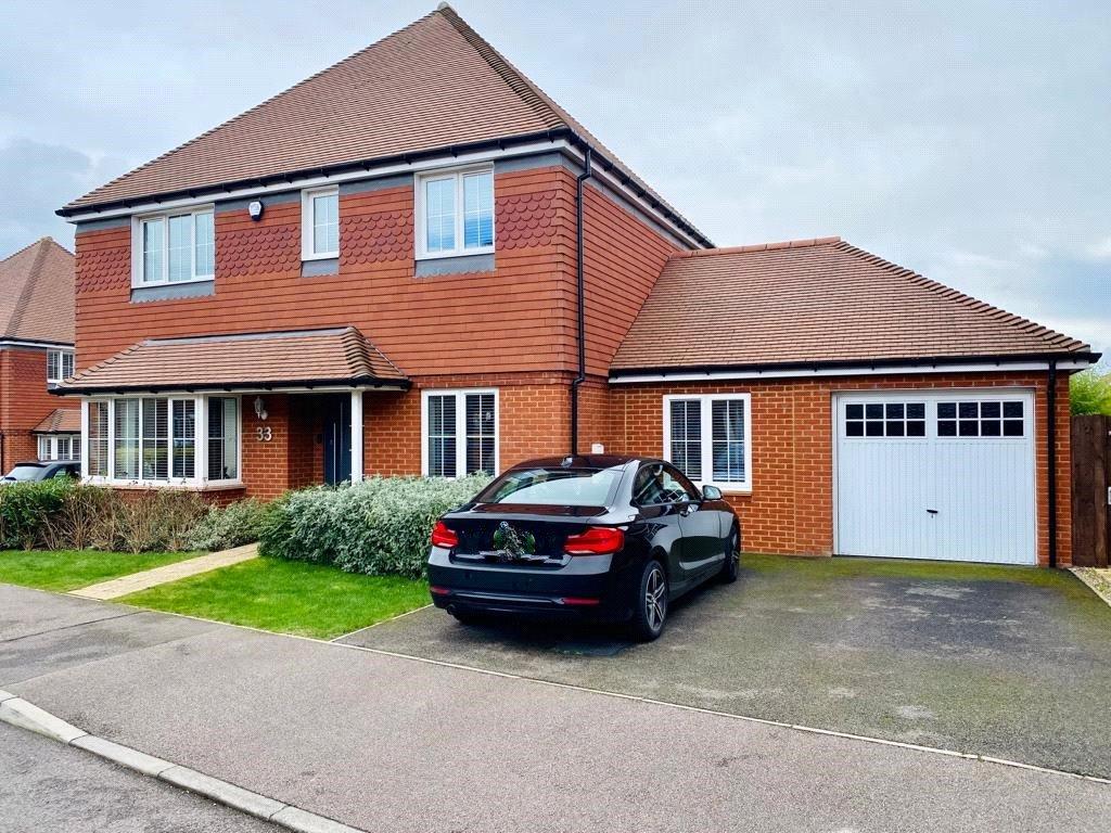 Hastings Avenue, Cheshunt, Herts, EN7 4 bed detached house £850,000