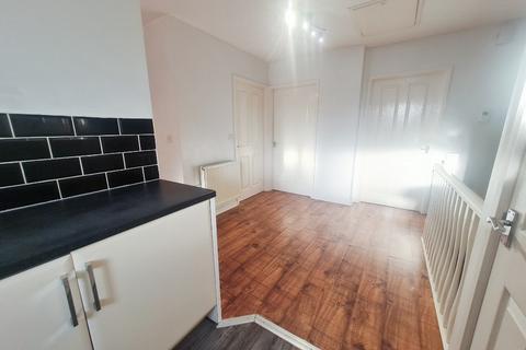 2 bedroom flat to rent, Appleby Way, Birchwood, LN6