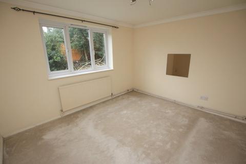 1 bedroom apartment to rent, Crawley Road, Horsham