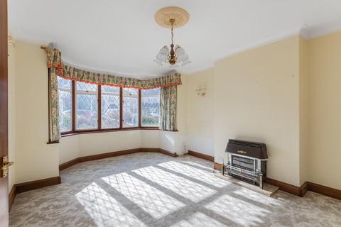 9 The Mead, West Wickham, BR4 0BA