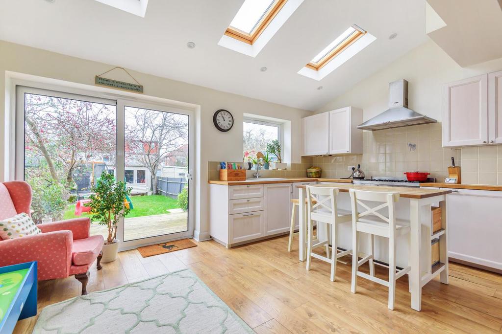 Glanville Road, Bromley 4 bed terraced house £750,000