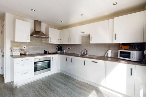 3 bedroom townhouse for sale - Dovehouse Yard, Braintree