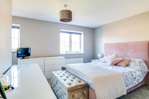 11 Brick Road, Great Wakering, Southend-on-sea, SS3 0FQ