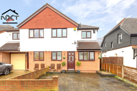3 bedroom house for sale, Long Green, Chigwell, IG7