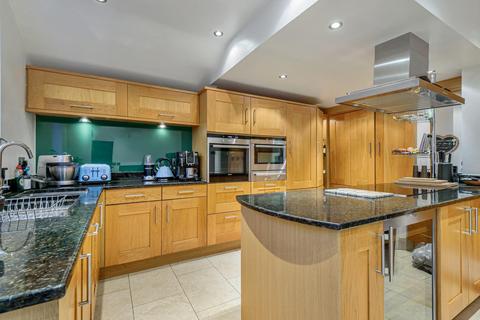 130 Farnaby Road, Bromley, BR1 4BH