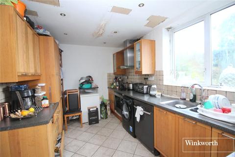 4 Morpeth Avenue, Borehamwood, WD6 4BN