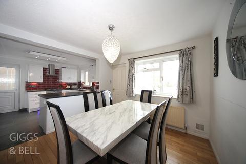 35 Claydown Way, Slip End, Luton, LU1 4DU