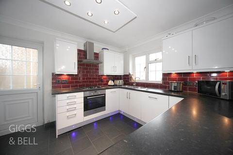 35 Claydown Way, Slip End, Luton, LU1 4DU