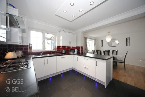 35 Claydown Way, Slip End, Luton, LU1 4DU