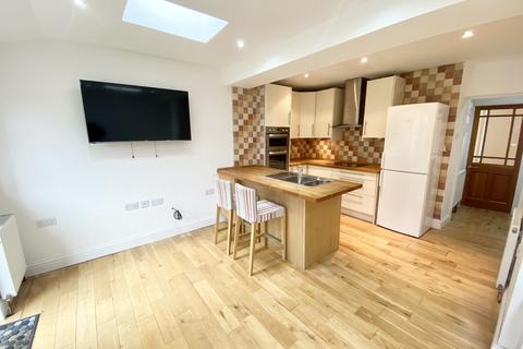 40 The Meads, Edgware, HA8 9HA