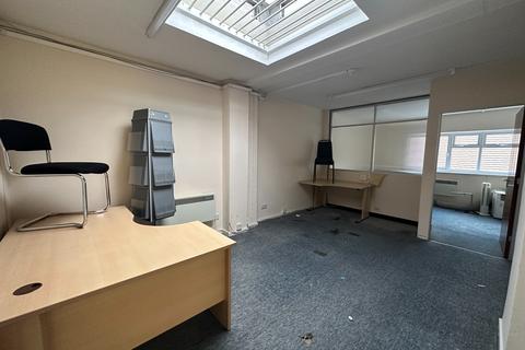 Property to rent, High Street (1st Flr Offices), Andover, Andover, SP10