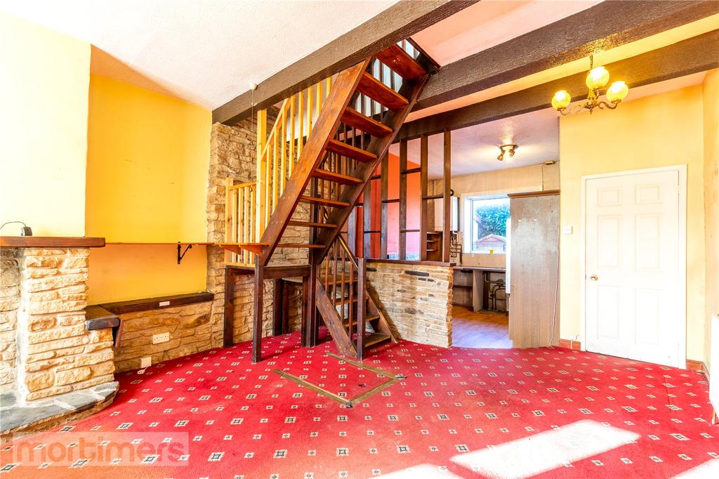 Union Road, Oswaldtwistle... 3 bed end of terrace house £80,000