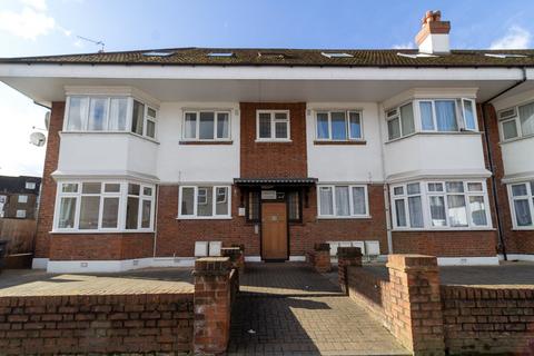 2 bedroom apartment for sale, Drive Court, The Drive, Edgware, HA8