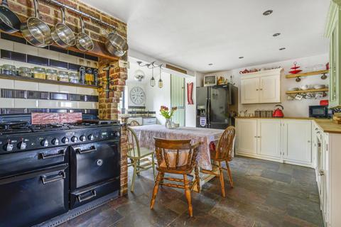 11 Downing Avenue, Guildford, GU2 7SY