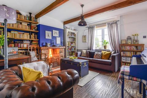 11 Downing Avenue, Guildford, GU2 7SY