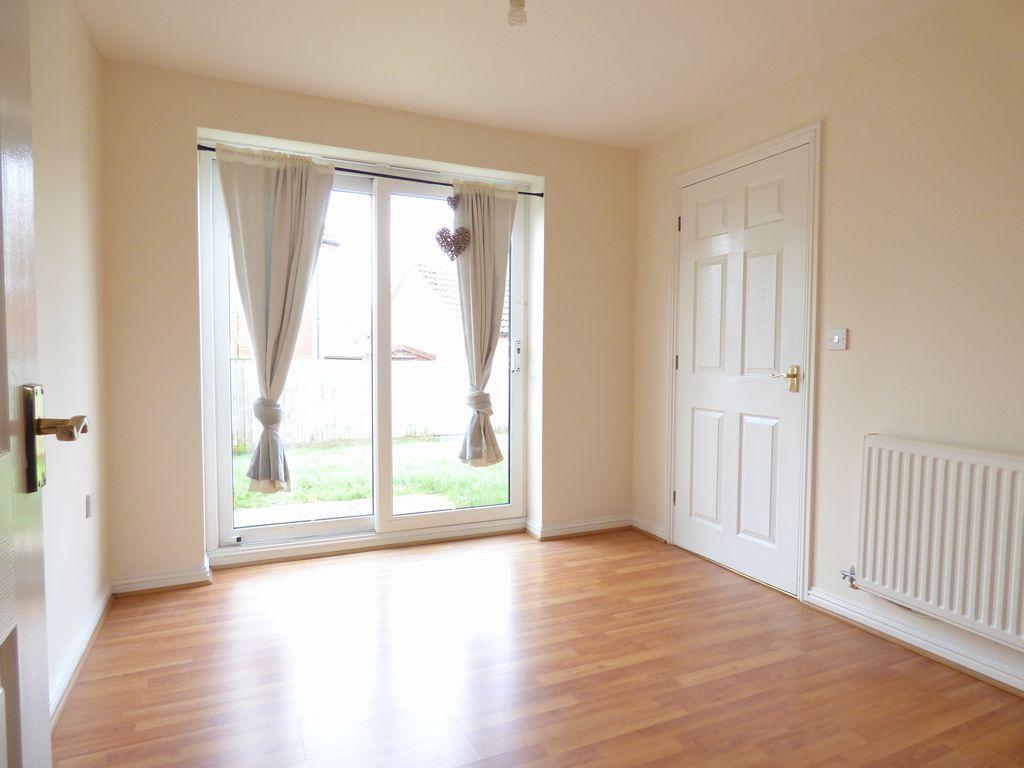 Columbine Road, ELY, Cambridgeshire, CB6 3 bed semidetached house £