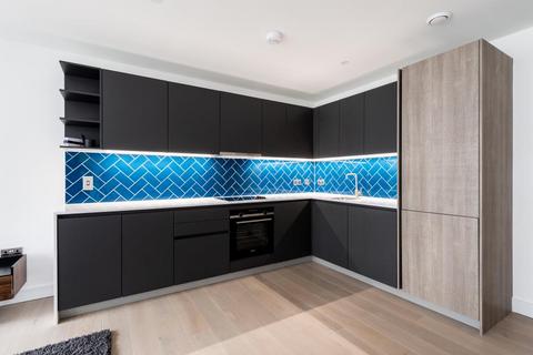 2 bedroom apartment to rent, Rosewood Building, London E2