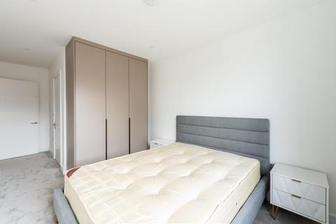 2 bedroom apartment to rent, Rosewood Building, London E2