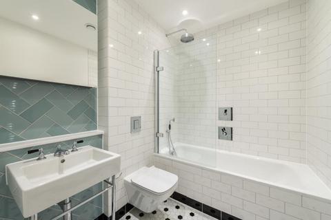 2 bedroom apartment to rent, Rosewood Building, London E2