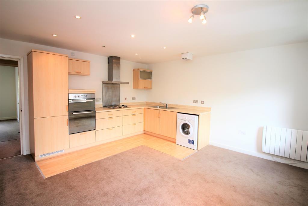 Mill Lodge, Mill Fold, Addingham, Ilkley, LS29 2 bed flat £155,000