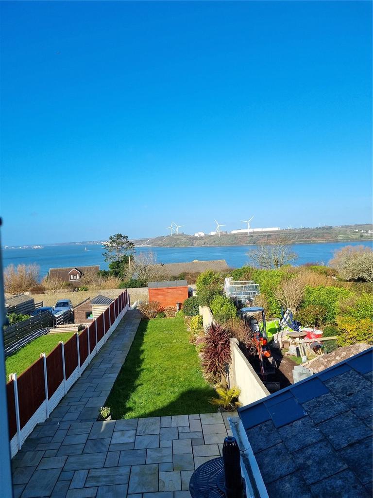 Orielton Terrace, Llanreath, Pembroke... 4 bed terraced house £210,000