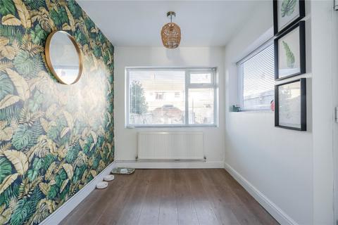 27 Bennett Road, Cleethorpes, DN35 7JS
