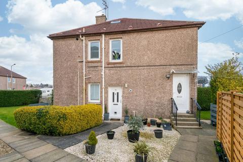 98 Baird Drive, Edinburgh, EH12 5RZ