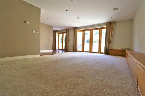 17 Dixton Close, Monmouth, NP25 3HE
