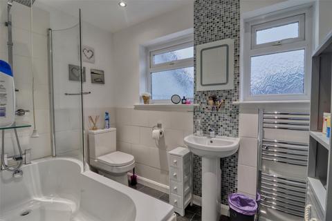 130 The Shields, Ilfracombe, EX34 8JX
