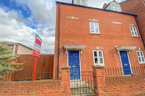 3 bedroom end of terrace house for sale, Church Street, Gainsborough, Lincolnshire, DN21