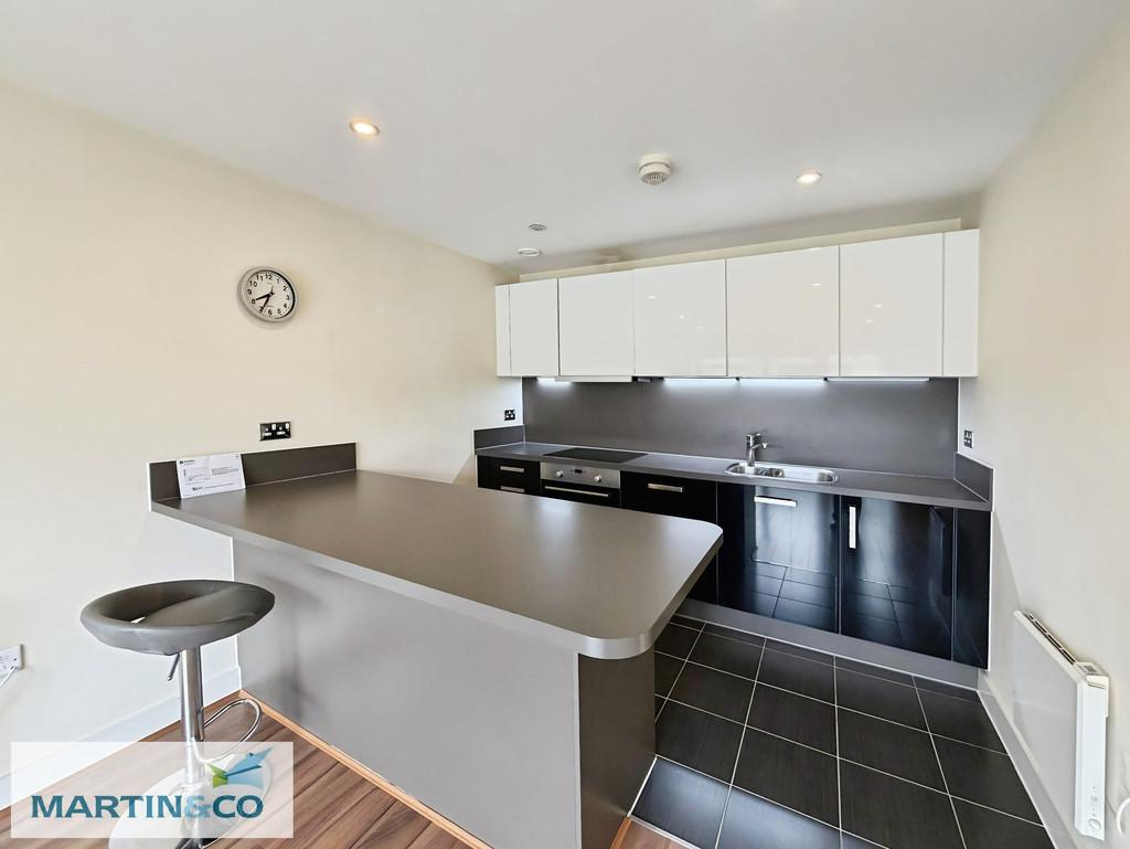 Apartment in Kennet Island - View 3