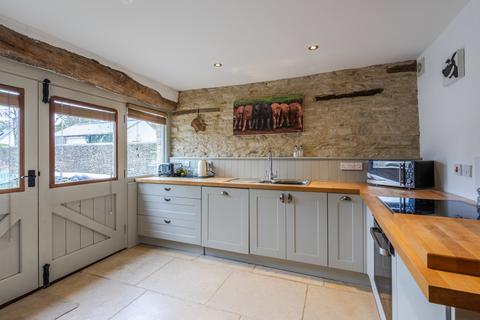 Angel Cottage Cliff Road, Sherston, Malmesbury, SN16 0LN