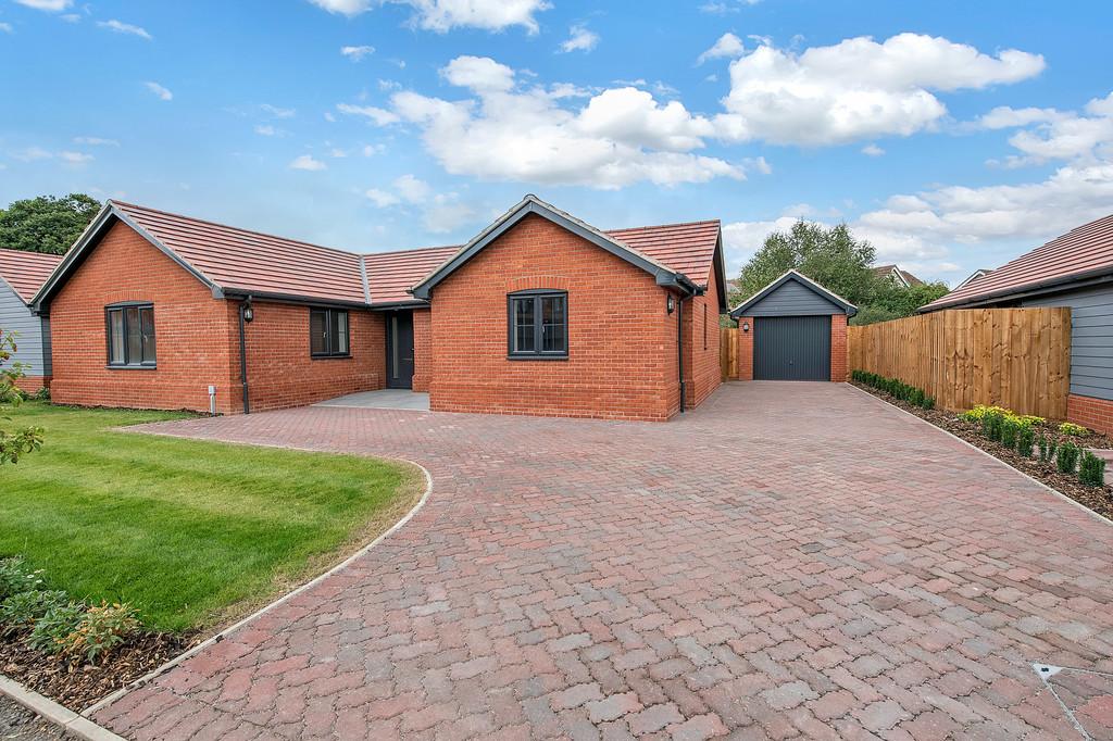 Plot 7, Bantocks Road, Gt... 3 bed detached bungalow £550,000