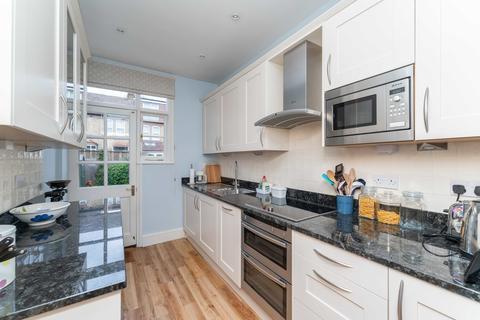 43 Wellington Road, London, W5 4UJ