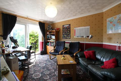89 Harefield Road, Southampton, SO17 3TG