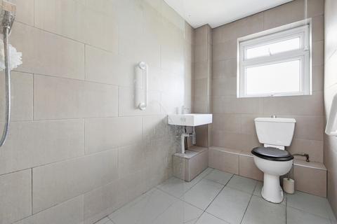 12 Gilbert Street, London, E15 2AG