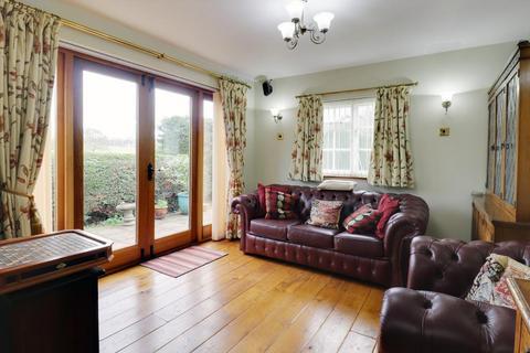 2 bedroom detached house for sale, Sissinghurst Road, Three Chimneys, Biddenden, Kent, TN27 8HA