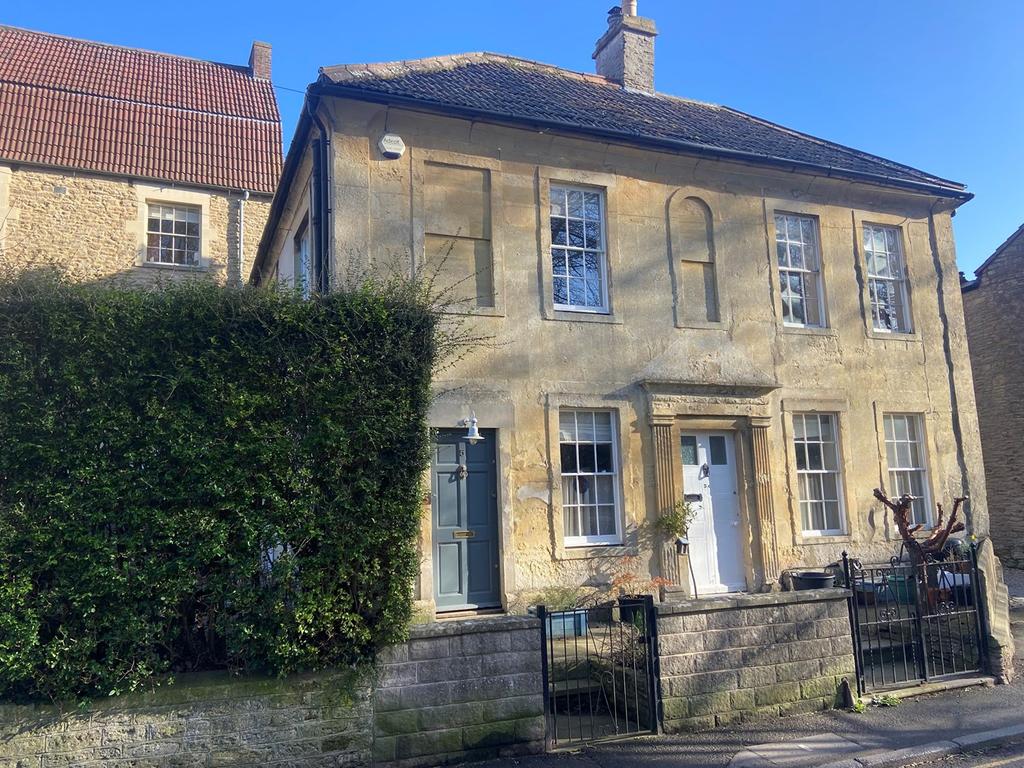 Willow Vale, Frome, BA11 2 bed semidetached house £450,000