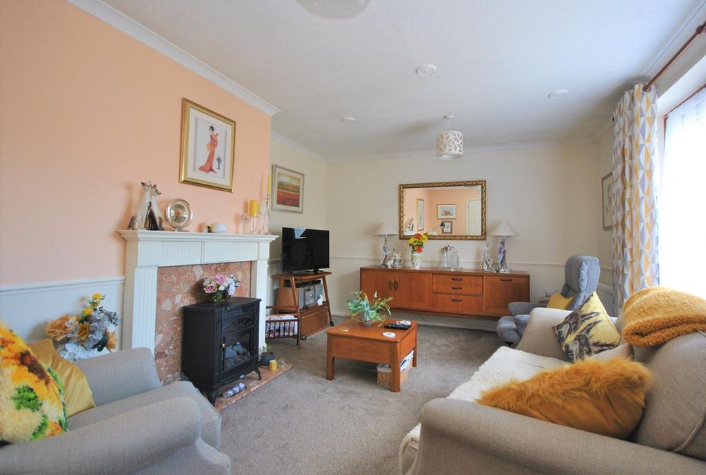 Brendon Way, Cheddar, BS27 3 bed bungalow £389,950