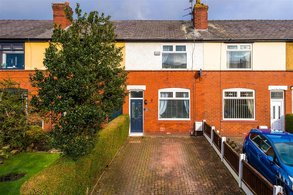 Patterdale Road, Leigh 2 bed terraced house £160,000