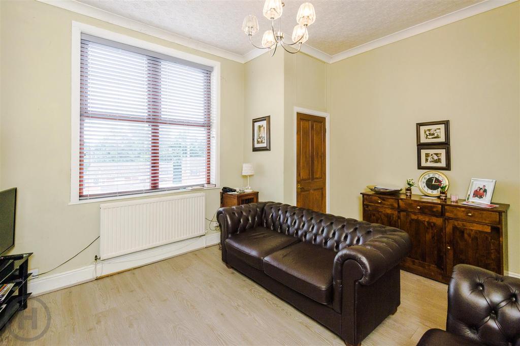 Nelson Street, Tyldesley, Manchester 2 bed terraced house £140,000