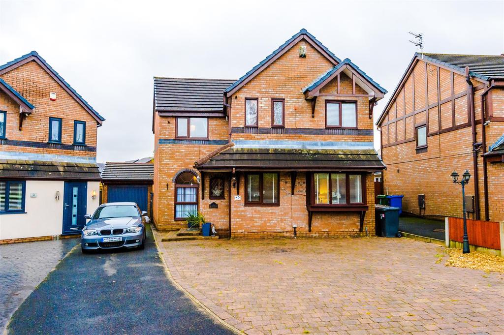Bexhill Drive, Leigh 4 bed detached house £325,000