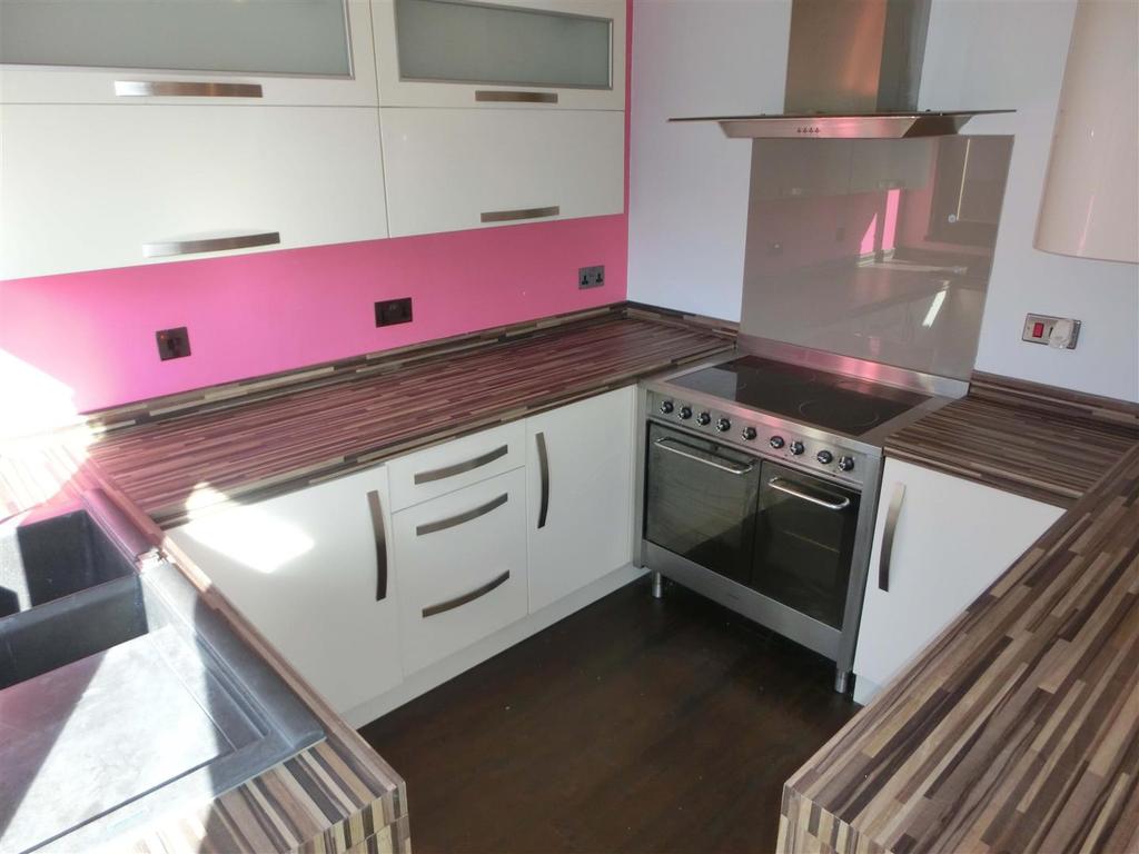 Modern kitchen