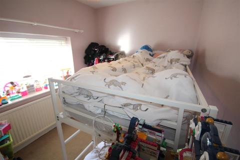 16 Cae Coed, Llandudno Junction, LL31 9LD