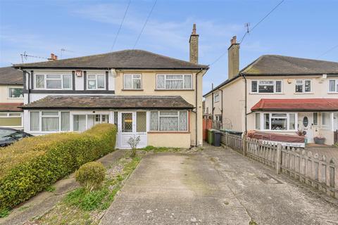 9 Horsley Close, Epsom, KT19 8HB