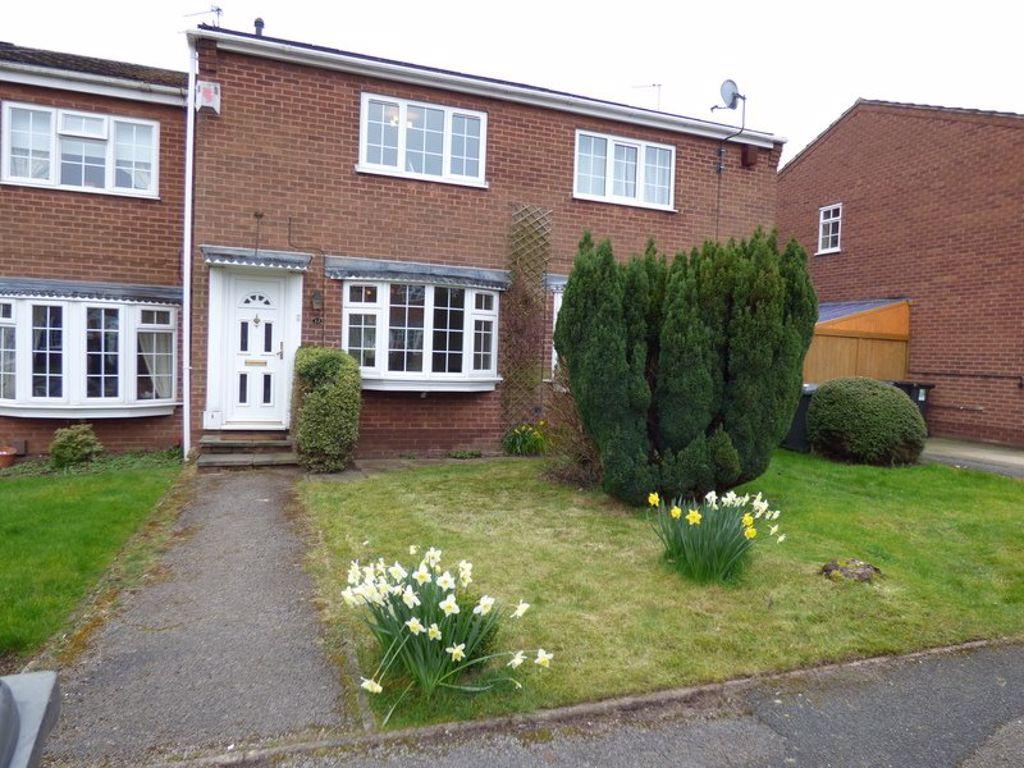Sunlea Crescent., Stapleford. NG9 7JP 2 bed terraced house £695 pcm
