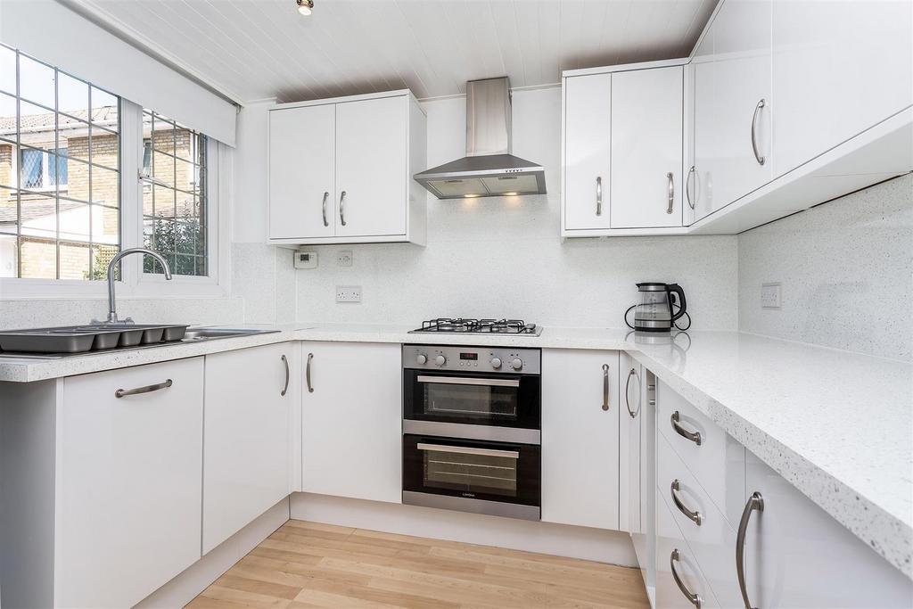 22591 22 pettiward close sw15   17 lo.jpg