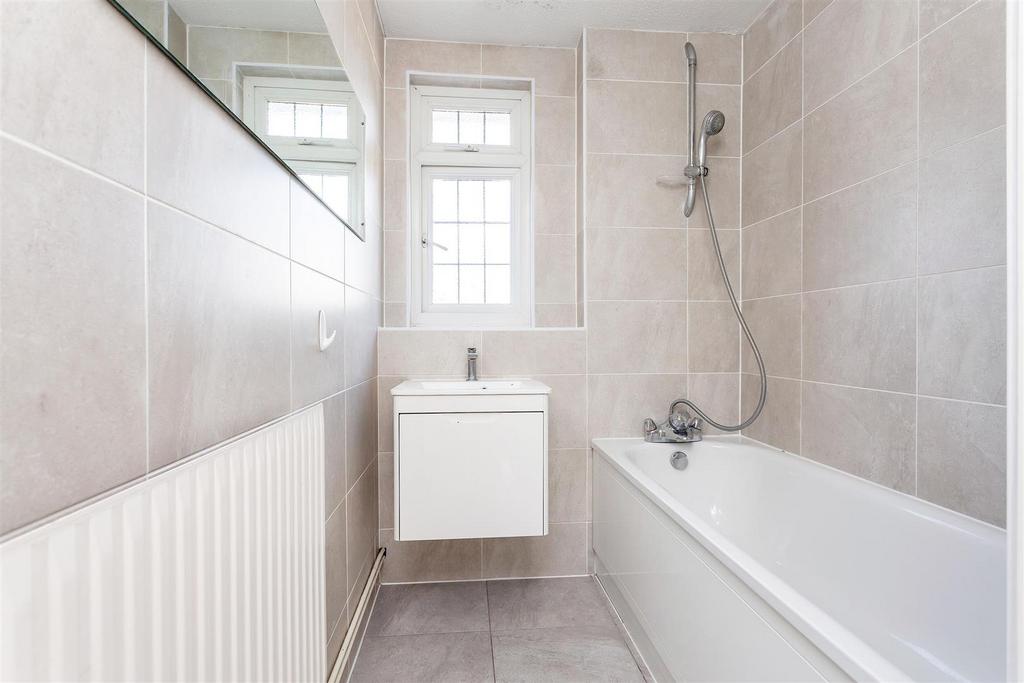 22591 22 pettiward close sw15   13 lo.jpg