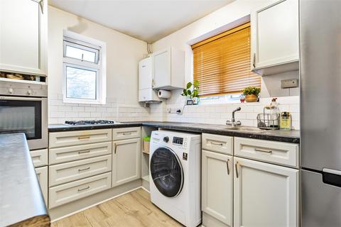 244 Stoneleigh Park Road, Epsom, KT19 0RQ