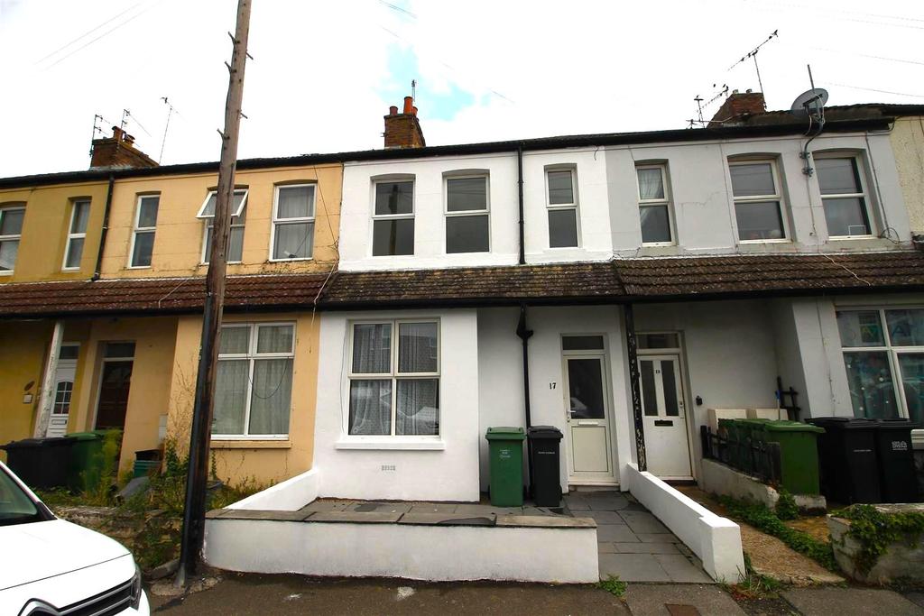 Chandler Road, BexhillOnSea 3 bed terraced house £280,000